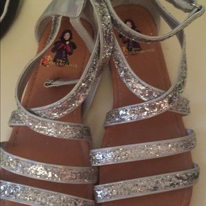 Girls sandals